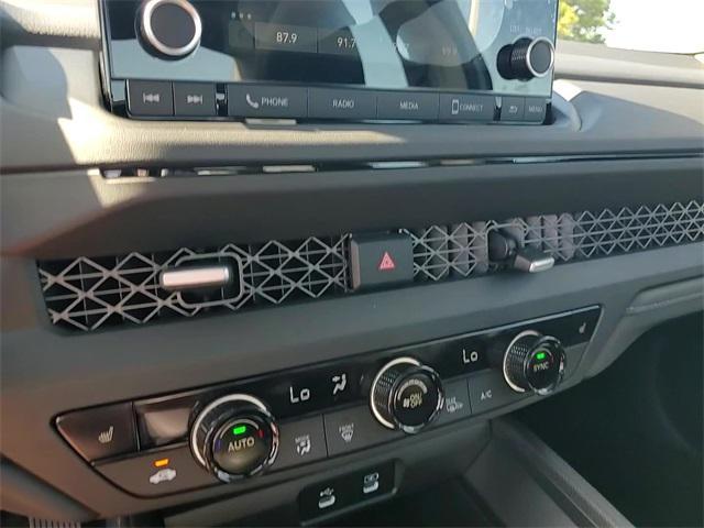 new 2025 Honda Accord car, priced at $30,320