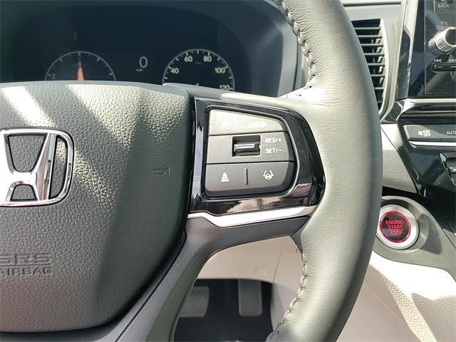 new 2026 Honda Odyssey car, priced at $45,250