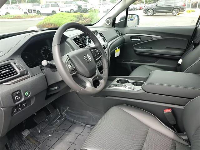 new 2025 Honda Ridgeline car, priced at $42,620