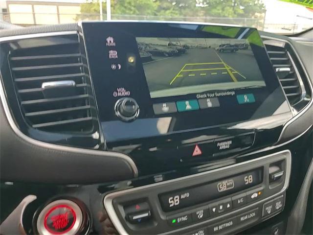 used 2022 Honda Pilot car, priced at $37,100