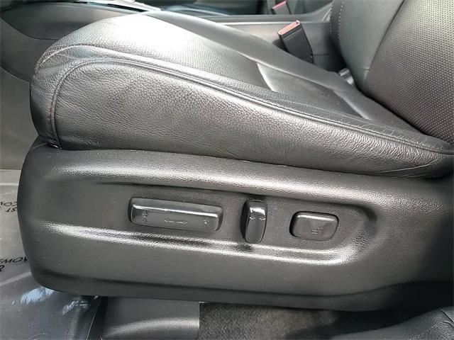 used 2022 Honda Pilot car, priced at $37,100