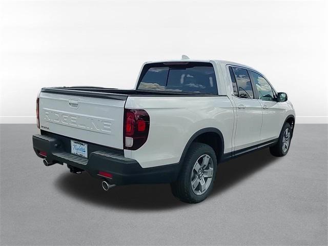 new 2025 Honda Ridgeline car, priced at $43,540