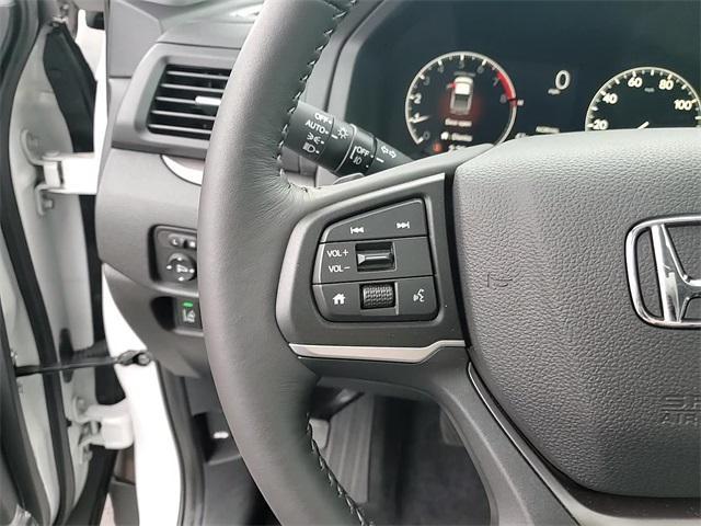 new 2025 Honda Ridgeline car, priced at $43,540