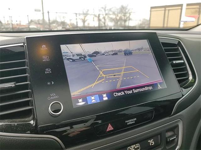 used 2022 Honda Ridgeline car, priced at $32,900