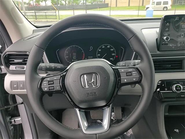 new 2025 Honda Pilot car, priced at $44,224