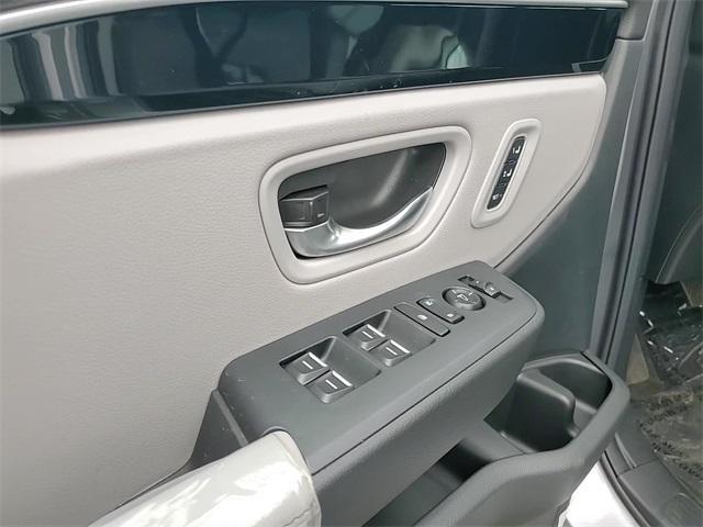 new 2025 Honda Pilot car, priced at $44,224
