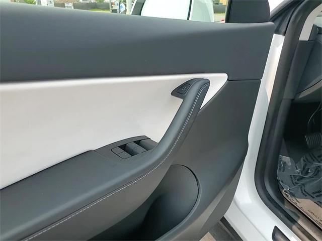 used 2022 Tesla Model Y car, priced at $29,500