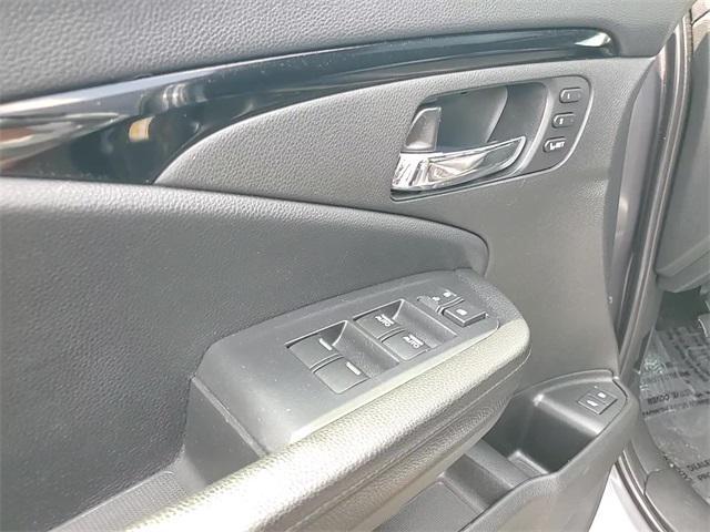 used 2020 Honda Pilot car, priced at $32,000