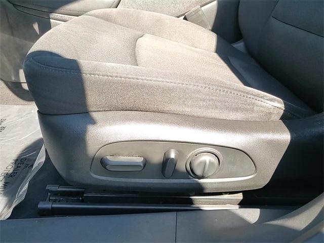used 2016 Chevrolet Malibu car, priced at $11,500