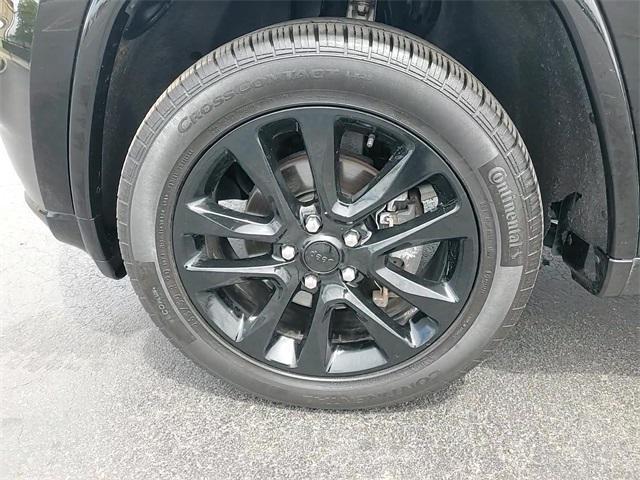 used 2018 Jeep Grand Cherokee car, priced at $20,850