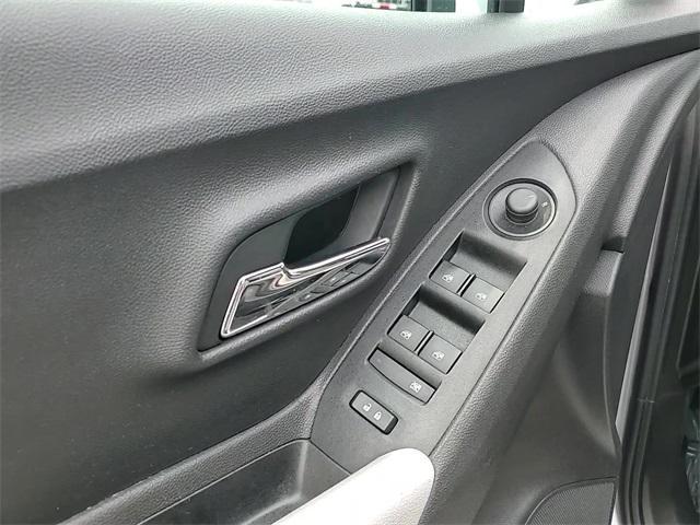 used 2020 Chevrolet Trax car, priced at $15,000