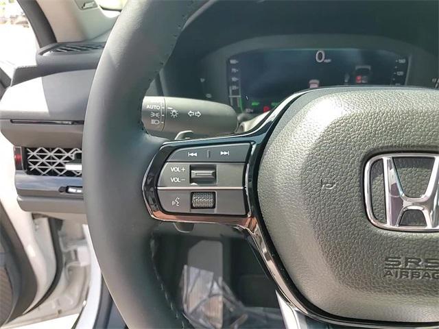 new 2025 Honda Accord Hybrid car, priced at $38,429