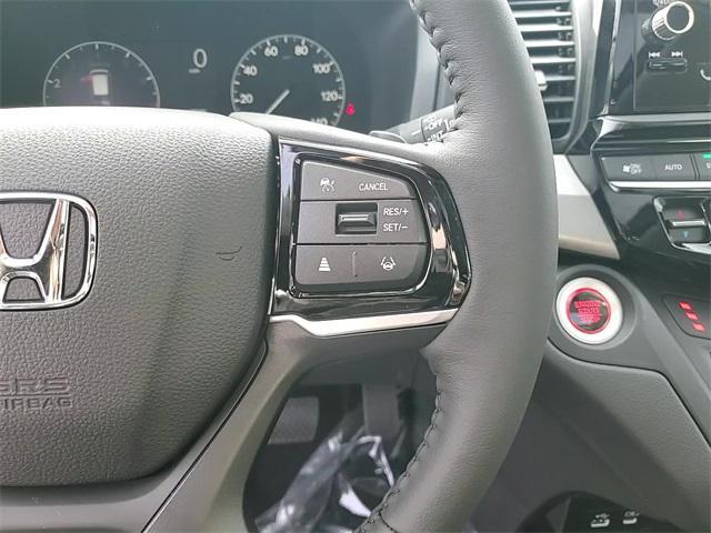 new 2026 Honda Odyssey car, priced at $43,729