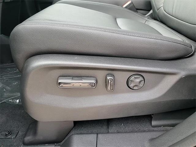 new 2026 Honda Odyssey car, priced at $43,729