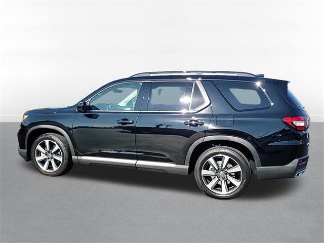 new 2025 Honda Pilot car, priced at $47,277