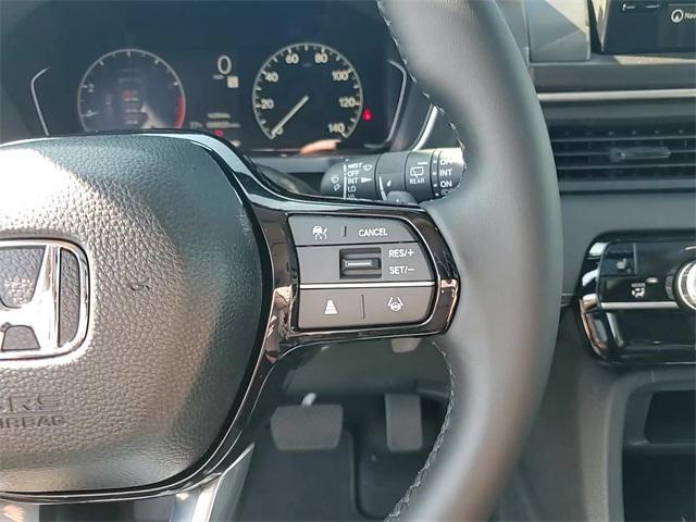 new 2025 Honda Pilot car, priced at $47,277