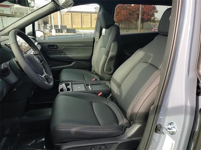 new 2026 Honda Odyssey car, priced at $44,415