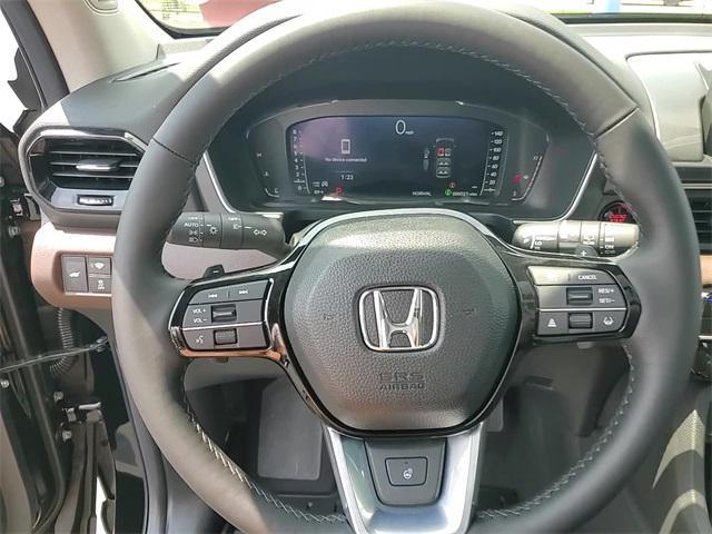 new 2025 Honda Pilot car, priced at $50,850