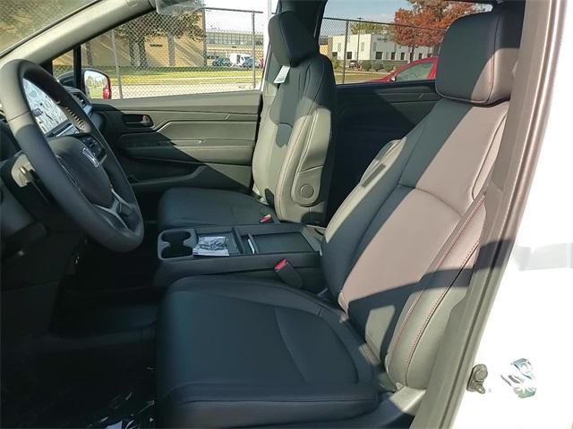 new 2026 Honda Odyssey car, priced at $43,522