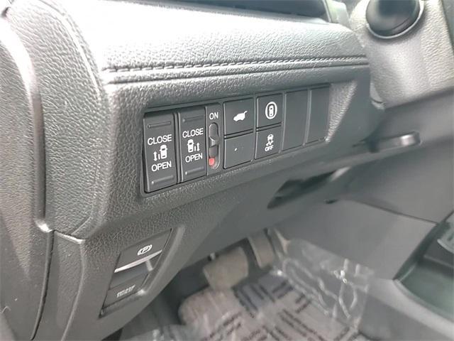 used 2022 Honda Odyssey car, priced at $34,000