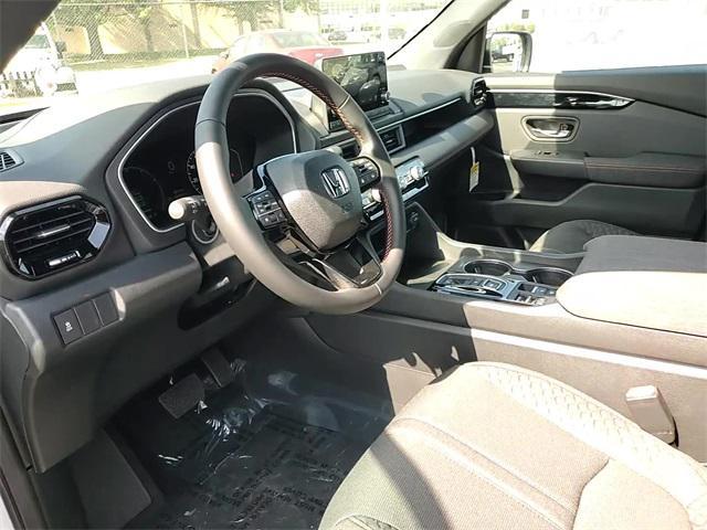 new 2025 Honda Pilot car, priced at $42,661