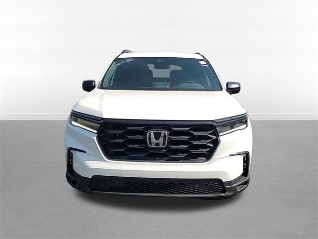 new 2025 Honda Pilot car, priced at $42,661