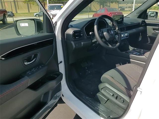 new 2025 Honda Pilot car, priced at $42,661