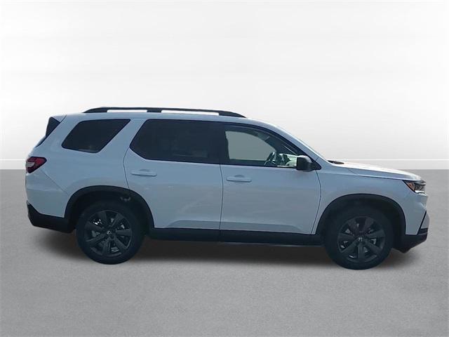 new 2025 Honda Pilot car, priced at $42,661