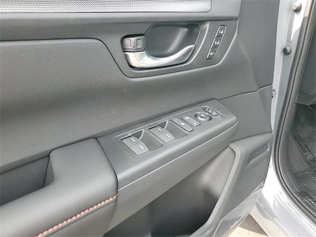 new 2026 Honda CR-V Hybrid car, priced at $40,447