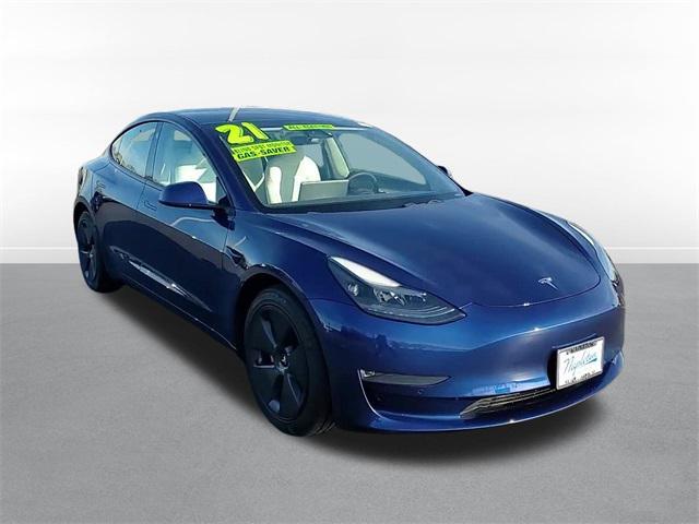 used 2021 Tesla Model 3 car, priced at $24,000