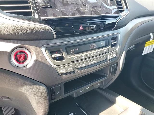 new 2025 Honda Ridgeline car, priced at $44,692