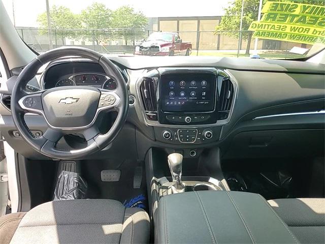 used 2021 Chevrolet Traverse car, priced at $16,000