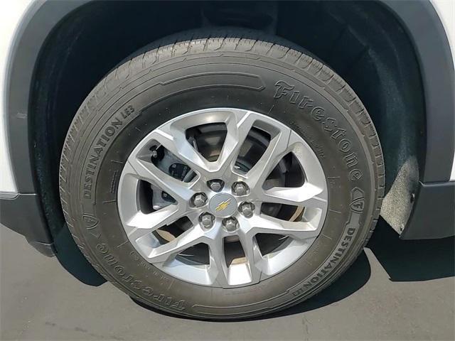 used 2021 Chevrolet Traverse car, priced at $16,000