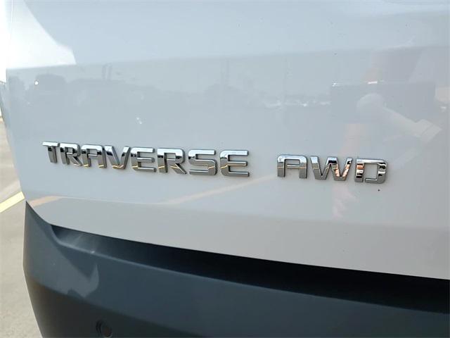 used 2021 Chevrolet Traverse car, priced at $16,000