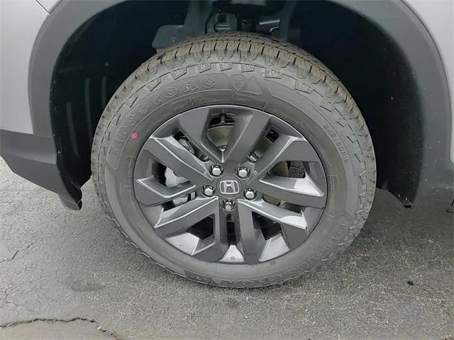 new 2025 Honda Ridgeline car, priced at $39,714
