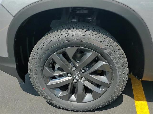new 2025 Honda Ridgeline car, priced at $39,714