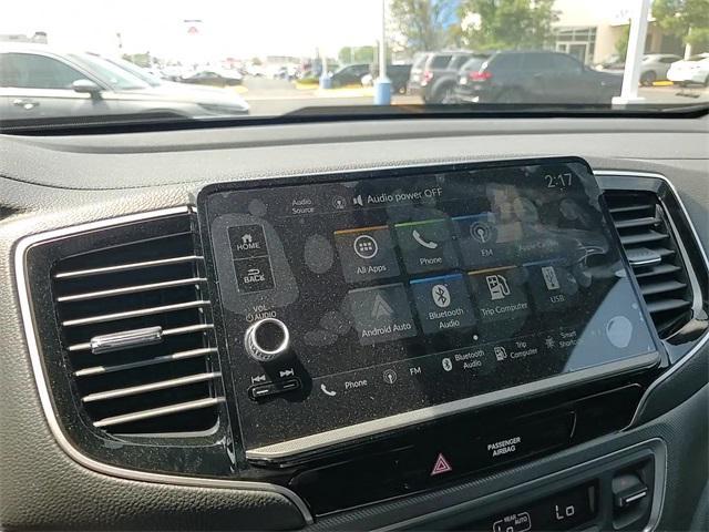 new 2025 Honda Ridgeline car, priced at $39,714