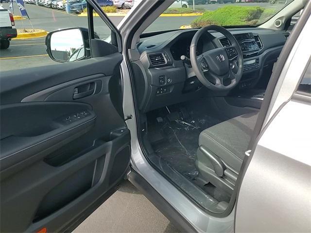 new 2025 Honda Ridgeline car, priced at $39,714