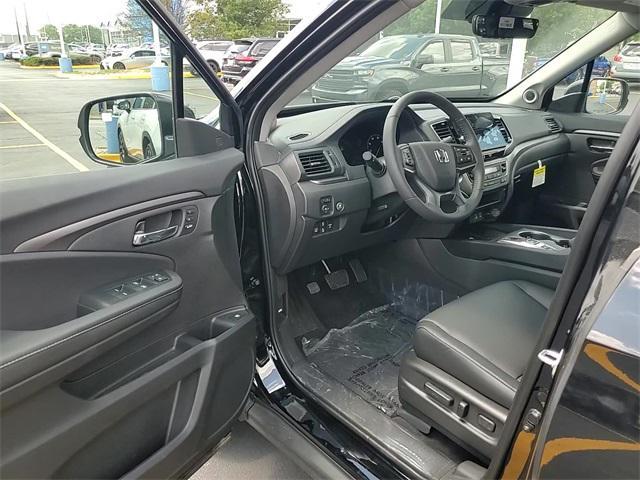 new 2025 Honda Ridgeline car, priced at $45,428