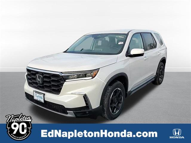 new 2025 Honda Pilot car, priced at $48,500