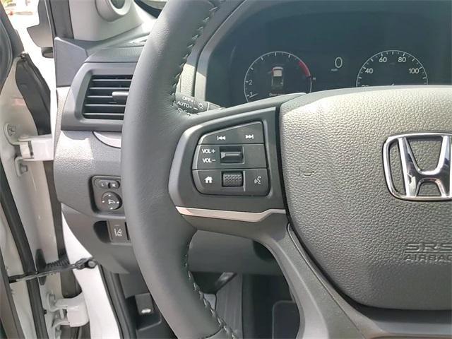 new 2025 Honda Ridgeline car, priced at $42,620