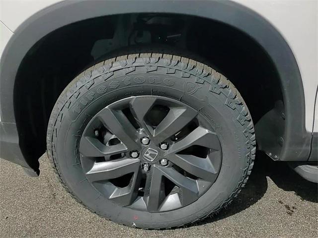 new 2025 Honda Ridgeline car, priced at $43,236