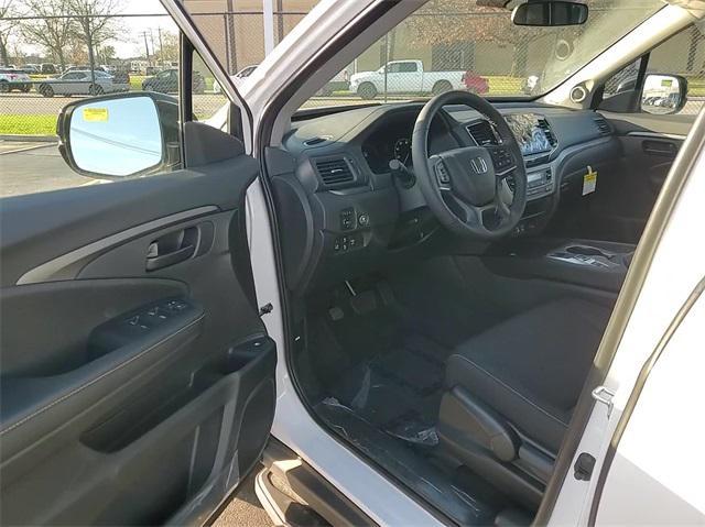 new 2025 Honda Ridgeline car, priced at $43,236