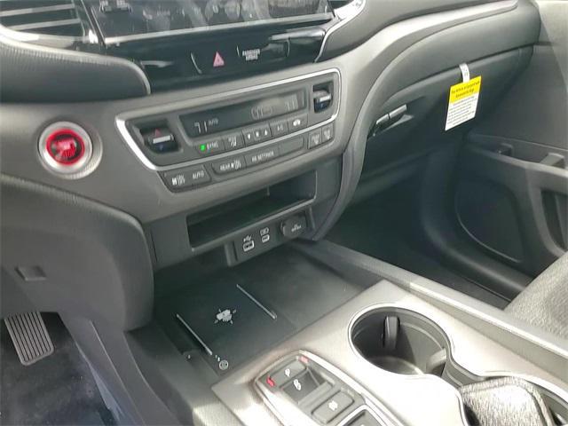 new 2025 Honda Ridgeline car, priced at $43,236