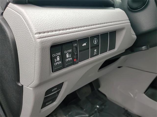 used 2023 Honda Odyssey car, priced at $35,500