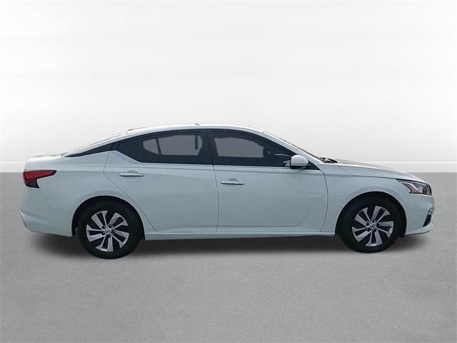 used 2020 Nissan Altima car, priced at $13,500