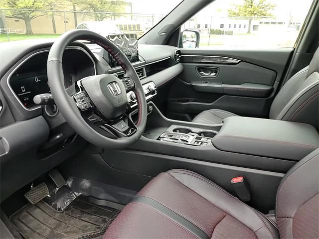 new 2025 Honda Pilot car, priced at $52,899