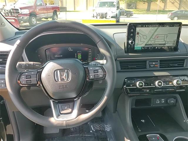 new 2025 Honda Pilot car, priced at $50,223