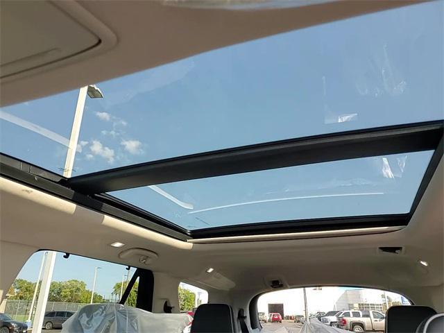 new 2025 Honda Pilot car, priced at $50,223