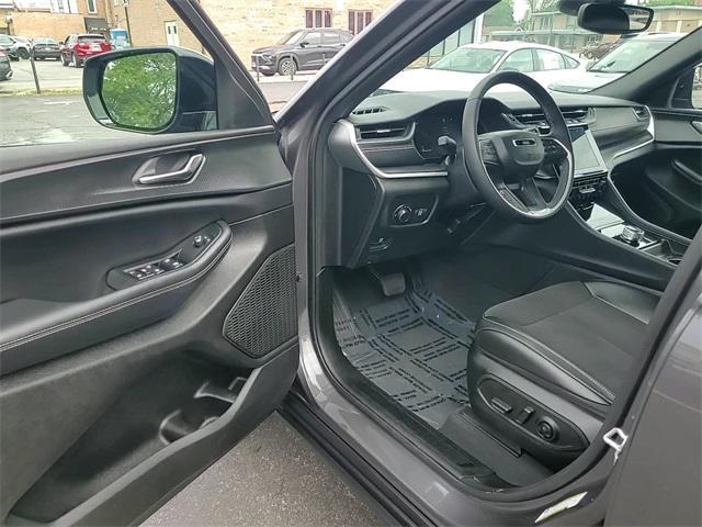 used 2024 Jeep Grand Cherokee L car, priced at $33,000